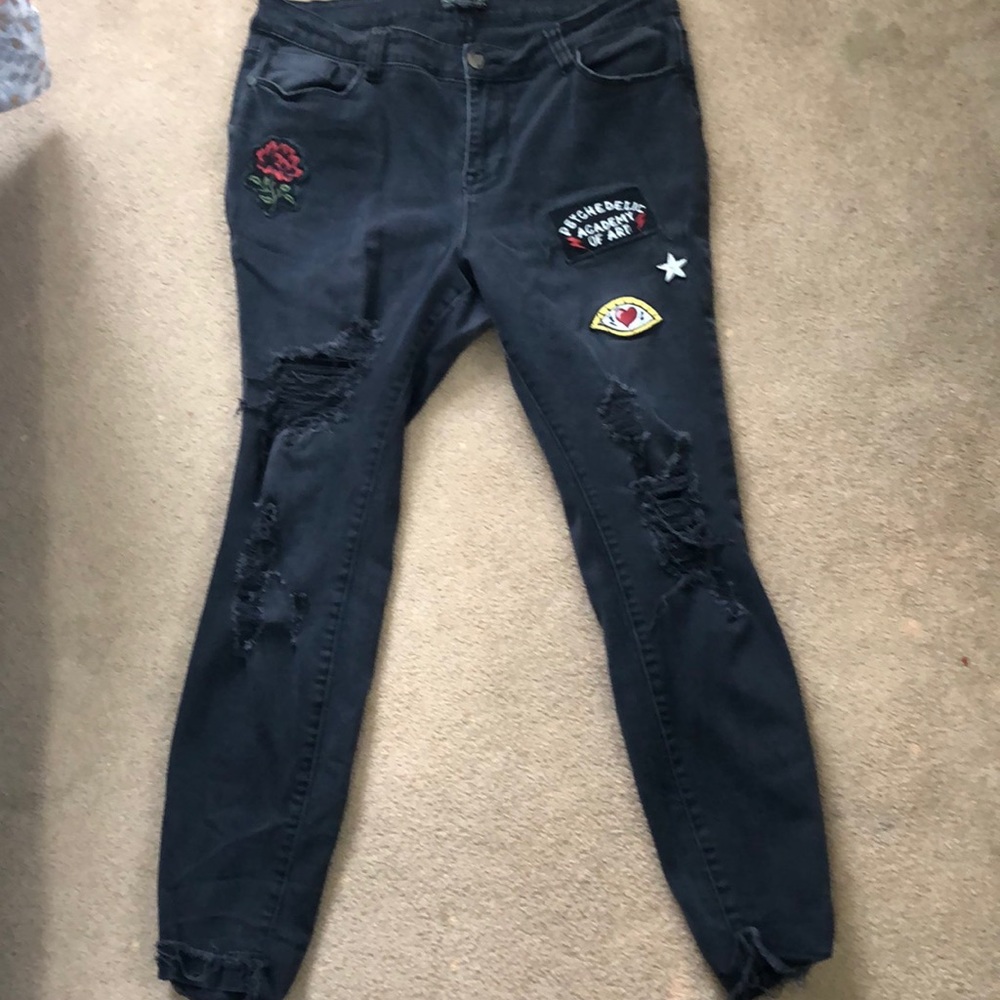 distressed skinnies w/ patch work